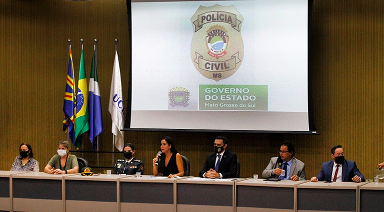 Governo divulga editais do concurso da Polícia Civil para os cargos de delegado e perito